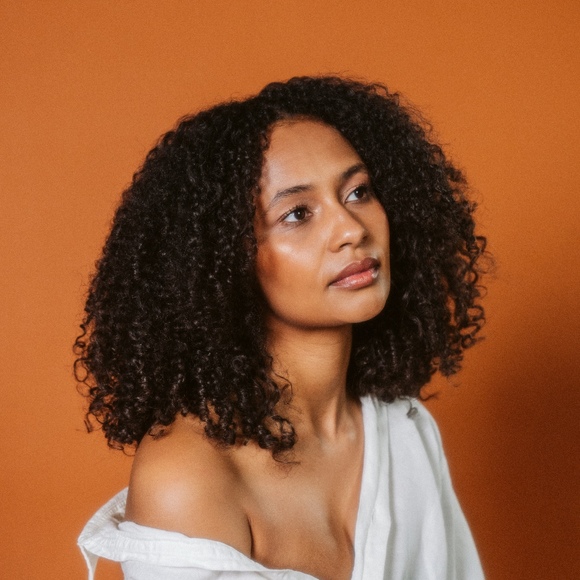 Meet your Posher, Shannon - Picture 1 of 1